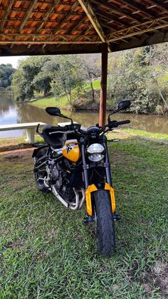 TRIUMPH TRIDENT 660 TRIUMPH TRIDENT 660